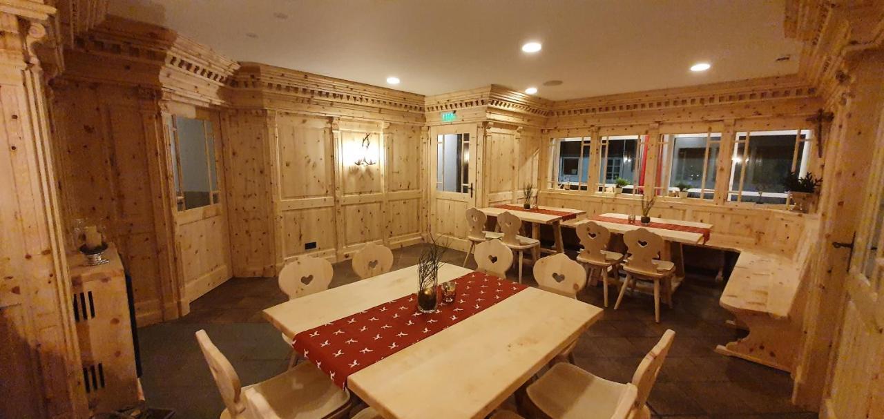 Hotel Bigger Hof - Wirtshaus Platzhirsch Am Jahnplatz ออลสเบิร์ก ภายนอก รูปภาพ